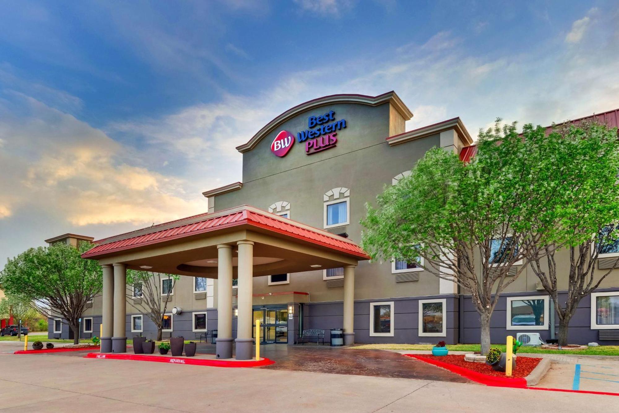 Hotel Western & Wichita Falls